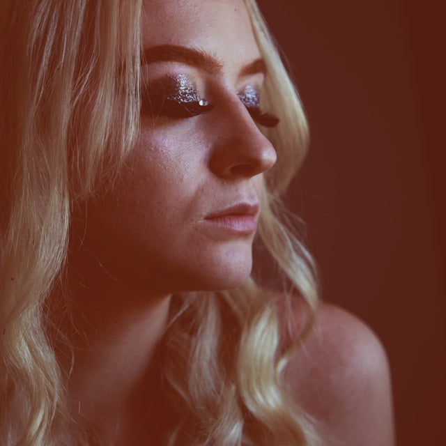 Unveiling the Magic of Self Adhesive Lash Clusters: Style, Application, and More